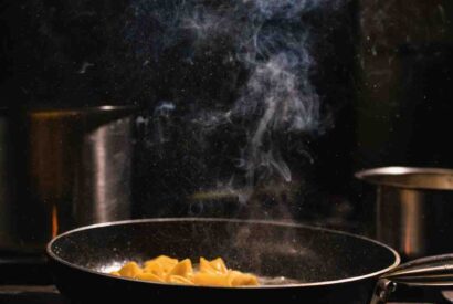 Thumbnail for Comment aménager la cuisine d&rsquo;une dark kitchen ?