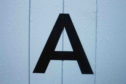 Thumbnail for Comment on dit à en anglais ?