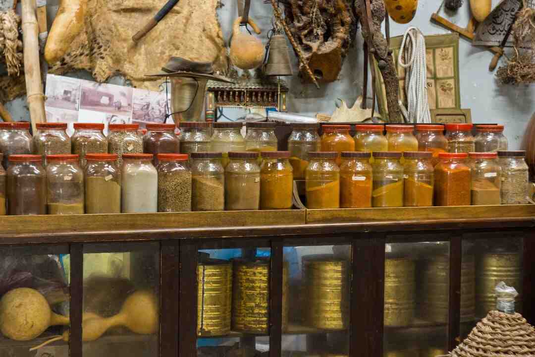 Où se trouve l'île aux épices ?