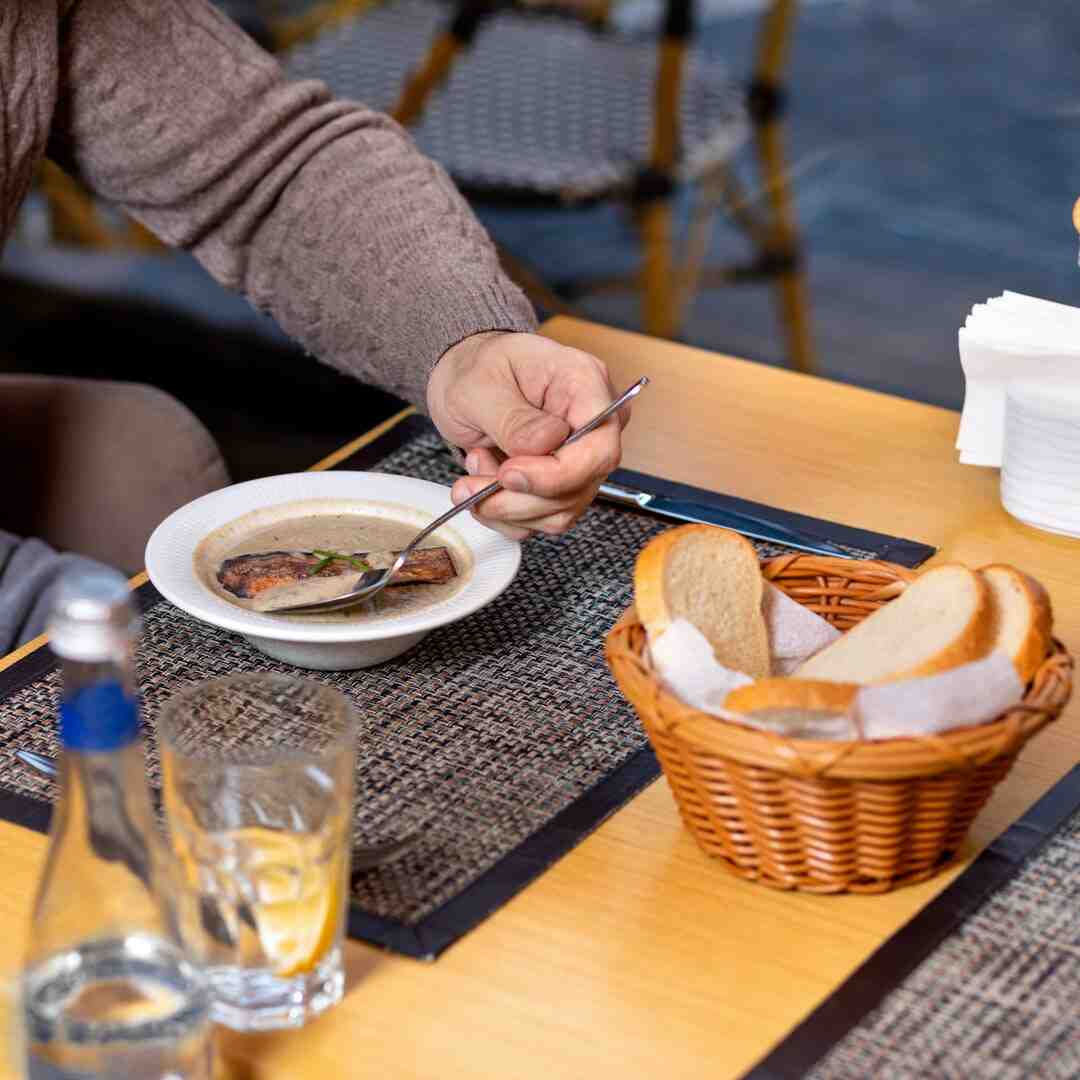 Quelle est la différence entre un restaurant gastronomique et un restaurant traditionnel ?
