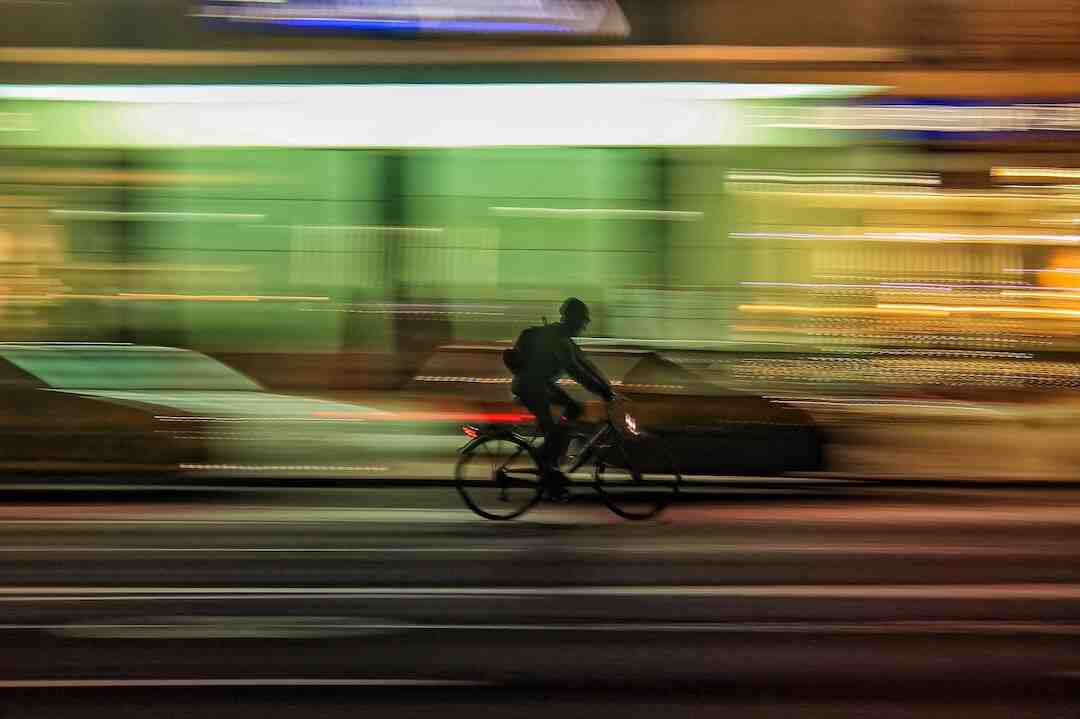 Comment la poste entre dans les immeubles ?